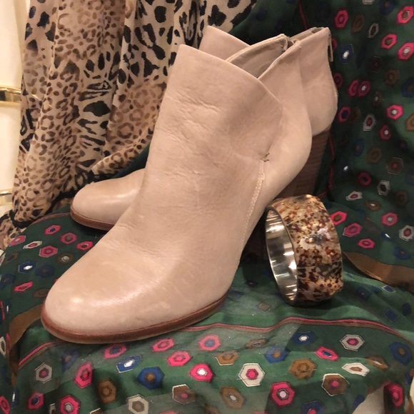 Gianni Bini Shoes - Gianni Bini Ankle Boots